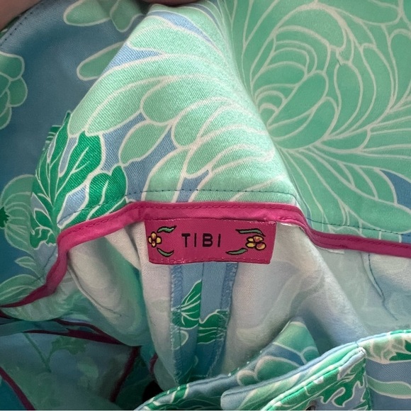 Women’s Tibi blue and green tropical patterned mini shorts size small-medium - Picture 4 of 4